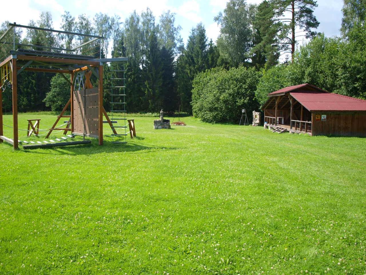 Guest House Pilskalni Rubene Extérieur photo