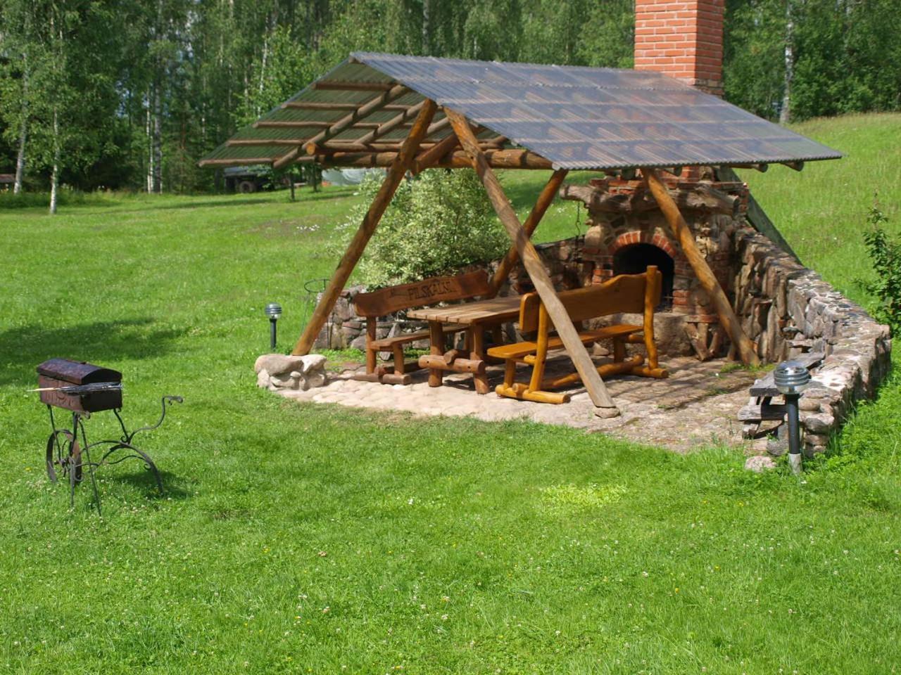 Guest House Pilskalni Rubene Extérieur photo